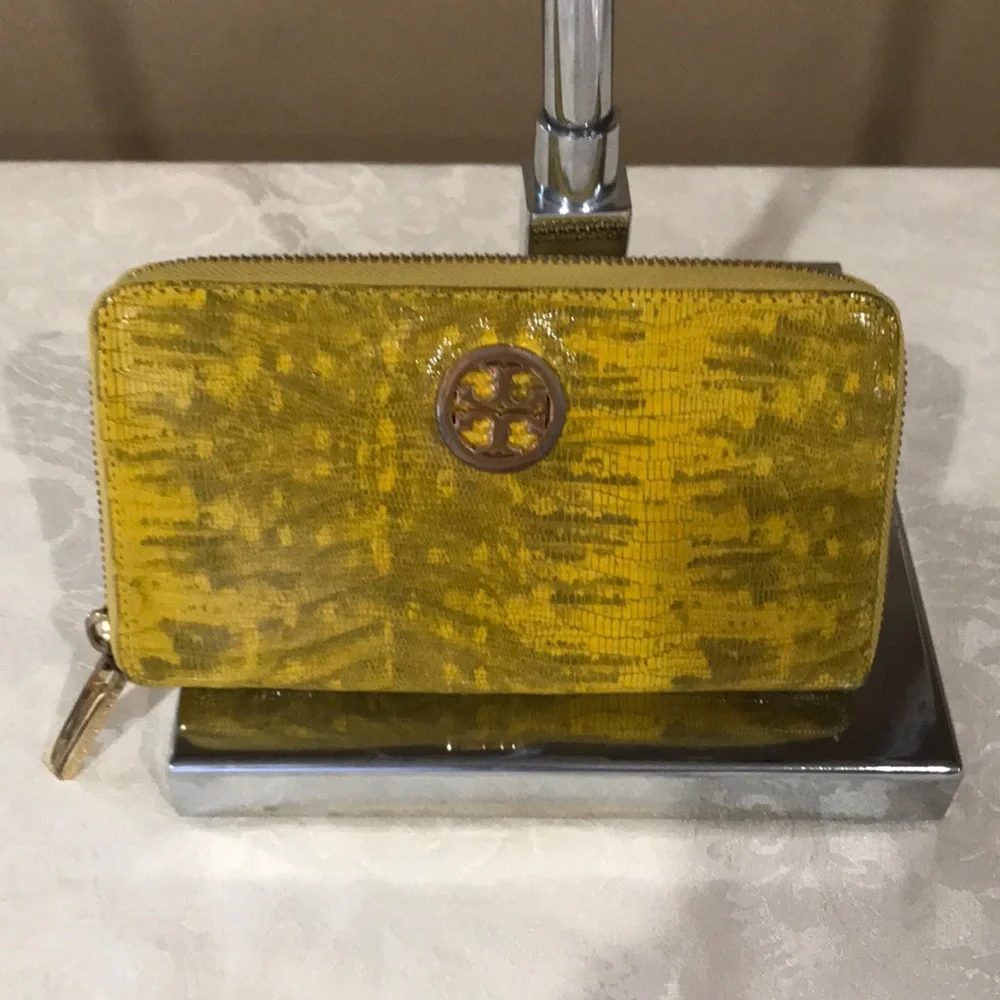 Tory Burch Wallet